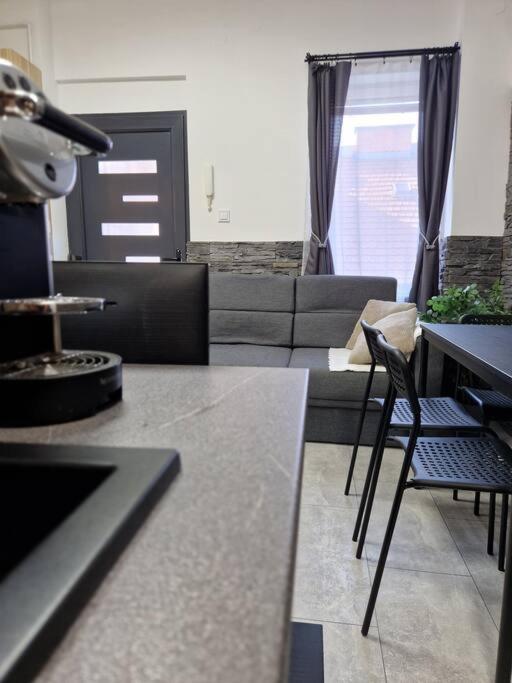 Apartment Authentic City Life *